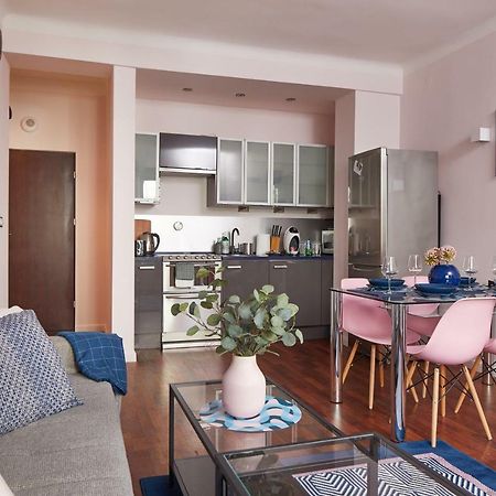 ורשה Plac Zbawiciela Hipster Apartment מראה חיצוני תמונה